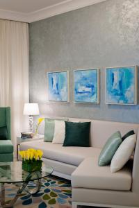 DAMAC Maison Mall Street的休息区