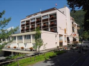 El edificio en el que está el hotel