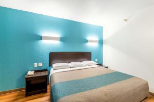 Postel nebo postele na pokoji v ubytování Motel 6-Lewisville, TX - Medical City