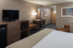 Imagen de la galería de Holiday Inn Express Rocklin - Galleria Area, an IHG Hotel, en Rocklin