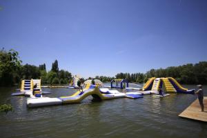 Aquapark v kempu nebo okolí