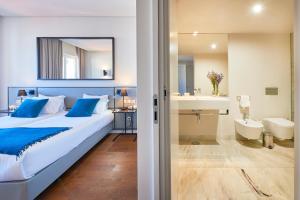 Cama o camas de una habitación en Lisbon Five Stars Apartments 8 Building