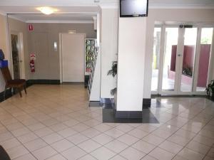 
The lobby or reception area at Parramatta City Motel
