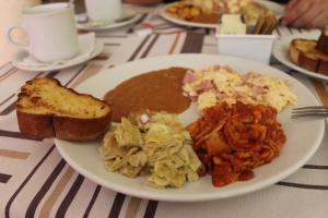 Ảnh trong thư viện ảnh của El Camino Hotel & Suites ở Heroica Caborca +31 ảnh