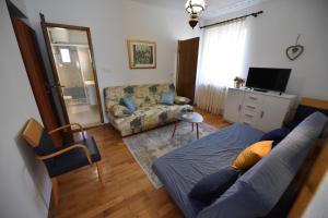 Afbeelding uit fotogalerij van Apartment Nona in Tar