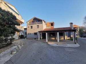 Budova, kde se penzion nachází