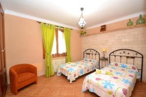 Posteľ alebo postele v izbe v ubytovaní 052 Finca Can Gamundí ETV00964 by Mallorca Charme + 24 fotografií