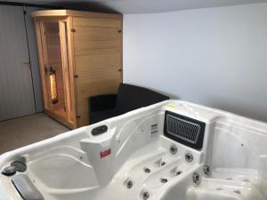Fotografie z fotogalerie ubytování Róma Apartmanház v destinaci Bogács + 37 fotografií