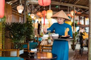 Gallery image of Under The Coconut Tree Hoi An Homestay in Hoi An