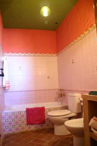 Ванная комната в Casa rural eras de pantrillar