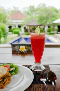 WIRA Homestay & Spa的酒水