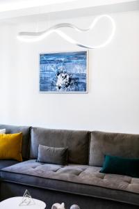 A seating area at Sleeping Beauty Apartment City Center!!