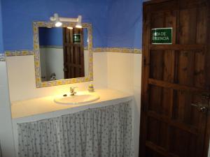 Een badkamer bij Casa Antoñita