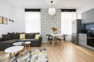 Kuchnia lub aneks kuchenny w obiekcie NOOK NOOK Apartments Katarzyny 2