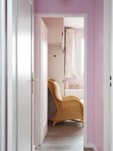 Posezení v ubytování REFAIT A NEUF Appartement proche de Paris