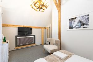 Galeriebild der Unterkunft Rezydencja Spisz- dom 12 osób, podgrzewany basen, sauna, jacuzzi- velo Dunajec, Pieniny in Burg Niedzica