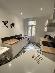 Köök või kööginurk majutusasutuses Rock in Share - Le Saint-Pierre