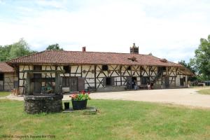 Gallery image of Brou-seillon : entre histoire et nature in Bourg-en-Bresse
