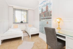 Posteľ alebo postele v izbe v ubytovaní Apartments 350m to the Beach Gdańsk Piastowska by Renters Prestige