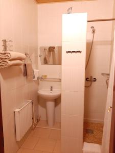 Ένα μπάνιο στο garni Hotel ASAS***