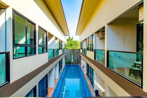 Bazén v ubytování The Pool Resort nebo v jeho okolí
