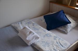 Rúm í herbergi á Hotel Na Statku Mirošov