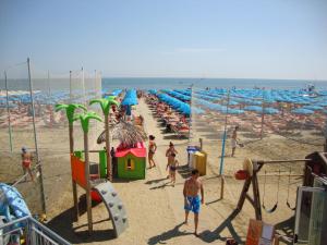 Επισκέπτες που μένουν στο Hotel Roxy