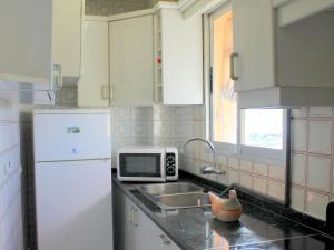 Zdjęcie z galerii obiektu Apartment Narcea by Interhome w mieście Benidorm