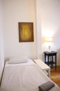 Hochwertige Studio Apartments & Wohnungen ideal für Geschäftsreisende und Monteure in Oberhausenにあるベッド