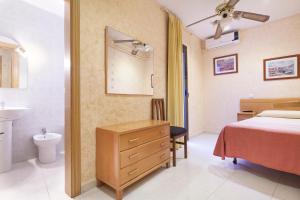 Fotografie z fotogalerie ubytování HOTEL FORNOS - Barcelona v destinaci Barcelona