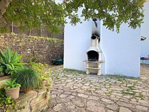 Fotografie z fotogalerie ubytování Vivelorural Casa y piscina en Zahara de la Sierra v destinaci Zahara de la Sierra