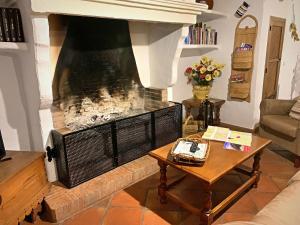 Posedenie v ubytovaní Vivelorural casa en pueblo de Zahara de la Sierra