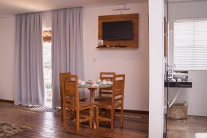 Η κουζίνα ή μικρή κουζίνα στο Loft Sopro da Serra +9 φωτογραφίες