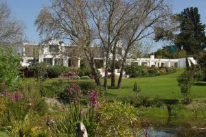 Foto da galeria de Sanddrif Guest Farm em Stellenbosch