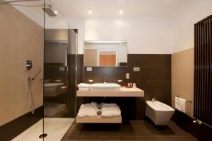 Koupelna v ubytování Eurocongressi Hotel