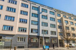 Budova, v ktorej sa apartmán nachádza