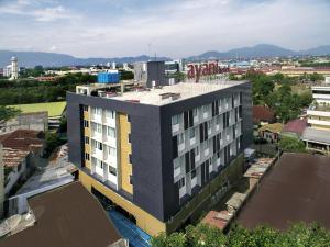 Pemandangan dari udara bagi Ayani Hotel Banda Aceh