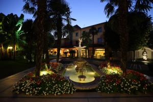 Aed väljaspool majutusasutust Hotel Ristorante Borgo Antico