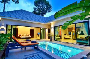 Πισίνα στο ή κοντά στο Chaweng Noi Pool Villa