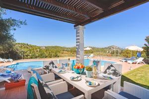 Bazén v ubytování Seven Springs Villas nebo v jeho okolí