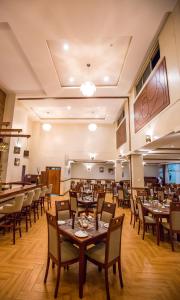 Restoran ili drugo mesto za obedovanje u objektu Sirikwa Hotel