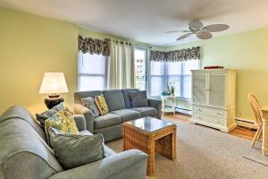 Φωτογραφία από το άλμπουμ του Wildwood Crest Condo 2 Blocks to Beach! σε Wildwood Crest