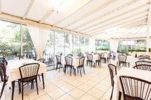 Εστιατόριο ή άλλο μέρος για φαγητό στο Hotel Roxy