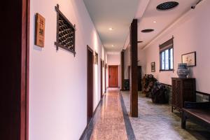 Зона вітальні в Aroma Tea House Former Jing Guan Ming Lou Museum Hotel