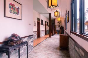 Зона вітальні в Aroma Tea House Former Jing Guan Ming Lou Museum Hotel