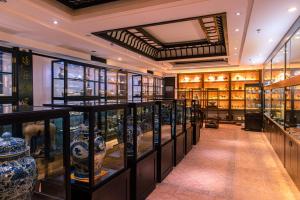 Зображення з фотогалереї помешкання Aroma Tea House Former Jing Guan Ming Lou Museum Hotel у місті Ґуйлінь