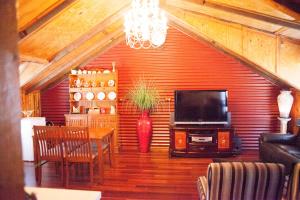 โทรทัศน์และ/หรือระบบความบันเทิงของ Barossa Barn Bed and Breakfast