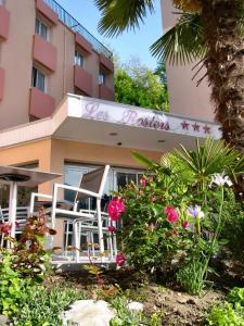Zahrada ubytování Hôtel des Rosiers