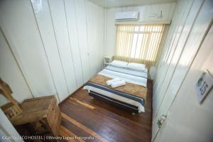 Cama ou camas em um quarto em IguassuEcoHostel - Eco Suítes - Hostel mais próximo das Cataratas