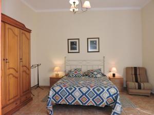 Ένα ή περισσότερα κρεβάτια σε δωμάτιο στο Casas El Monte, en Los Barros
